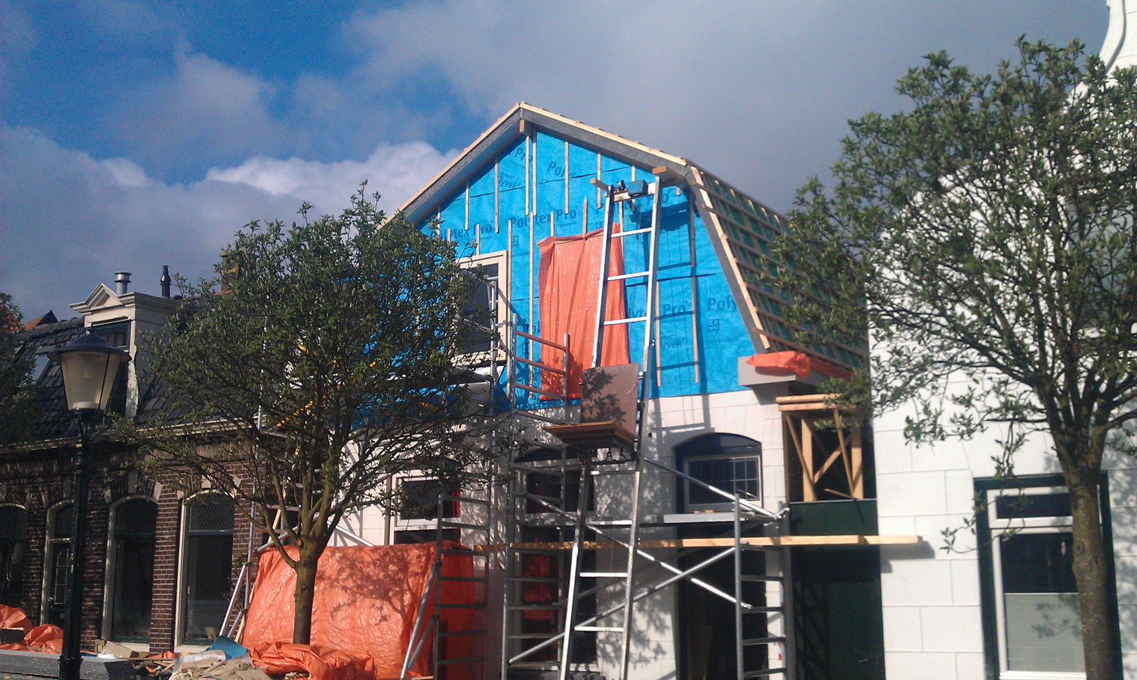 Kap renovatie Texel aangenomen door Marangos Houtbouw, Apollo timmerwerk en HS Werken